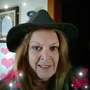 Meet your Posher, Toni